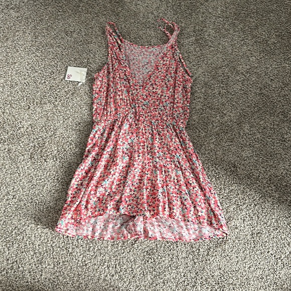 Romper - Picture 2 of 3